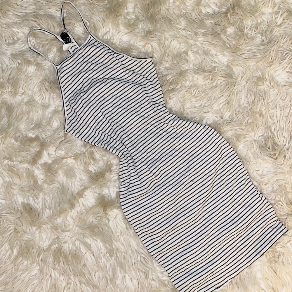 Windsor Mini Dress- black/white size S